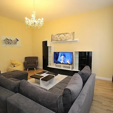 Apartment New Luxury With Two Bathrooms