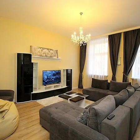 شقة New Luxury With Two Bathrooms *