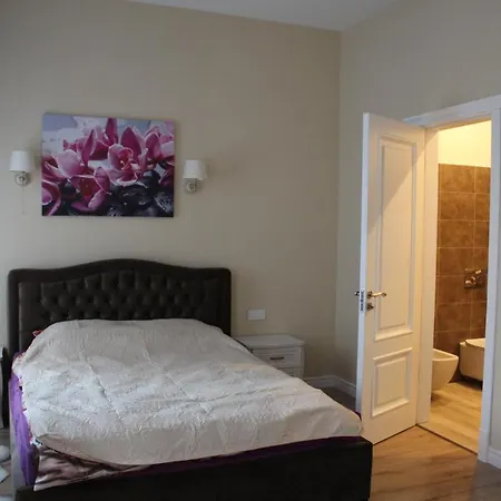 New Luxury With Two Bathrooms * ריגה